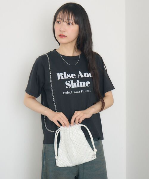 RETRO GIRL(レトロガール)の「2WAY巾着バッグ(ショルダーバッグ・レディース・ブラック/オフホワイト/ブルー・ONE SIZE)」の7枚目の写真