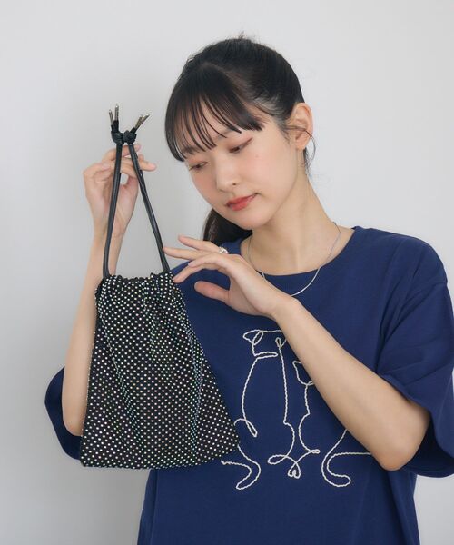 RETRO GIRL(レトロガール)の「2WAY巾着バッグ(ショルダーバッグ・レディース・ブラック/オフホワイト/ブルー・ONE SIZE)」の11枚目の写真