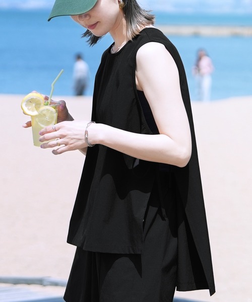 reca（レカ）の「ノースリサイドリボンラッシュガード（ラッシュガード・レディース・ブラック/グレイッシュベージュ・M）」の16枚目の写真