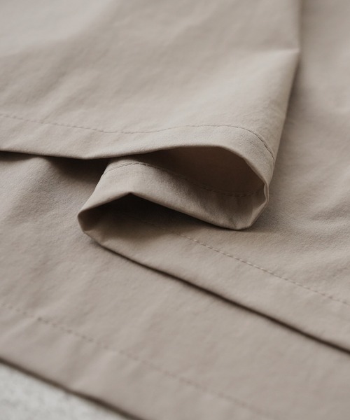 reca（レカ）の「ノースリサイドリボンラッシュガード（ラッシュガード・レディース・ブラック/グレイッシュベージュ・M）」の11枚目の写真