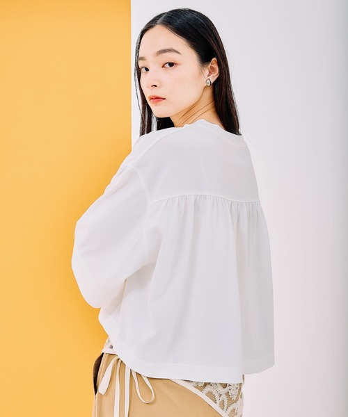 LEPSIM（レプシィム）の「バックギャザーワイドT　290299（Tシャツ/カットソー・レディース・ブラック/ホワイト×ブラック/イエロー/オフホワイト/オレンジ・FREE）」の2枚目の写真