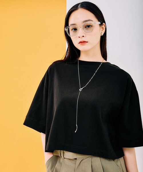 LEPSIM（レプシィム）の「バックギャザーワイドT　290299（Tシャツ/カットソー・レディース・ブラック/ホワイト×ブラック/イエロー/オフホワイト/オレンジ・FREE）」の4枚目の写真