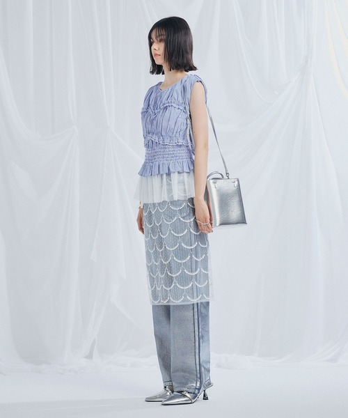 ELLEgirl(エルガール)の「シャーリングノースリーブブラウス(シャツ/ブラウス・レディース・ブラック/オフホワイト/ブルー系その他・FREE)」の12枚目の写真