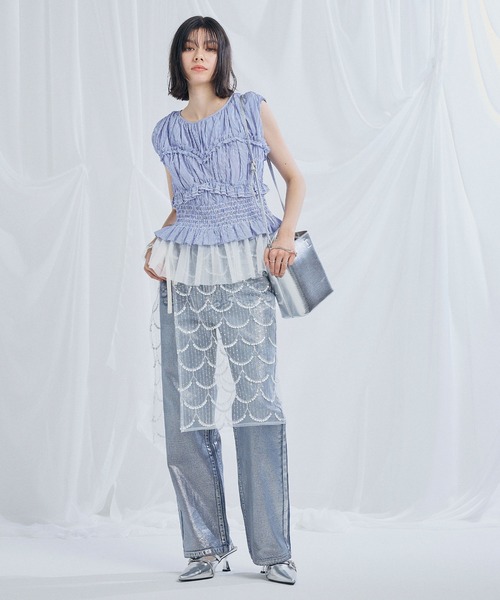 ELLEgirl(エルガール)の「シャーリングノースリーブブラウス(シャツ/ブラウス・レディース・ブラック/オフホワイト/ブルー系その他・FREE)」の10枚目の写真