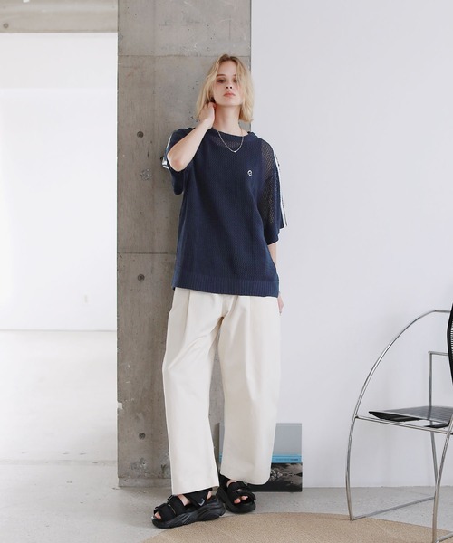 ❗️12月24日から発送中❗️ ワンポイントロゴ刺繍サイドラインメッシュニット（ニット