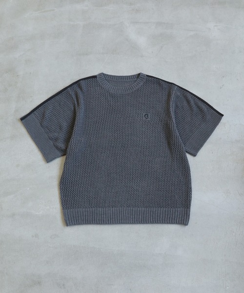 ROCHEM（ローシェン）の「ワンポイントロゴ刺繍サイドラインメッシュニット（ニット/セーター・メンズ・ネイビー/ワイン/チャコール/ブラック/ホワイト/ダークグリーン・S/M/L/XS）」の8枚目の写真