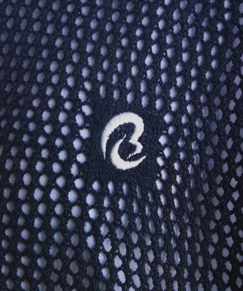 ROCHEM（ローシェン）の「ワンポイントロゴ刺繍サイドラインメッシュニット（ニット/セーター・メンズ・ネイビー/ワイン/チャコール/ブラック/ホワイト/ダークグリーン・S/M/L/XS）」の17枚目の写真