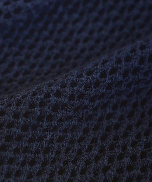 ROCHEM（ローシェン）の「ワンポイントロゴ刺繍サイドラインメッシュニット（ニット/セーター・メンズ・ネイビー/ワイン/チャコール/ブラック/ホワイト/ダークグリーン・S/M/L/XS）」の18枚目の写真