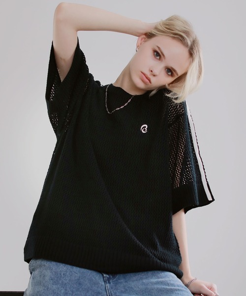 ROCHEM（ローシェン）の「ワンポイントロゴ刺繍サイドラインメッシュニット（ニット/セーター・メンズ・ネイビー/ワイン/チャコール/ブラック/ホワイト/ダークグリーン・S/M/L/XS）」の19枚目の写真