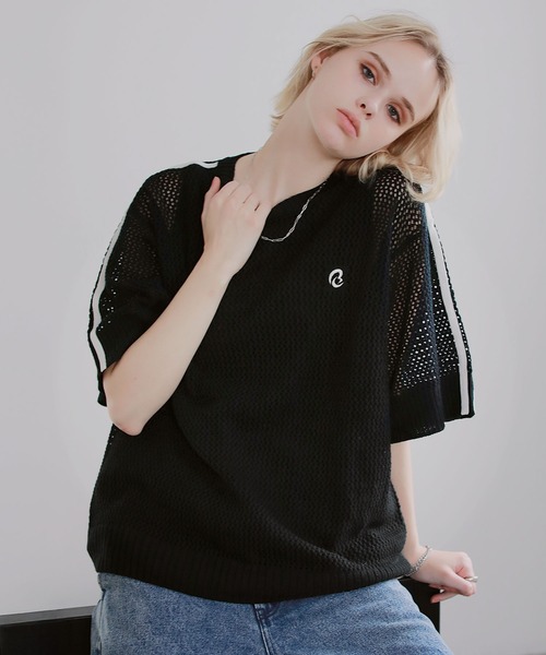 ROCHEM（ローシェン）の「ワンポイントロゴ刺繍サイドラインメッシュニット（ニット/セーター・メンズ・ネイビー/ワイン/チャコール/ブラック/ホワイト/ダークグリーン・S/M/L/XS）」の21枚目の写真