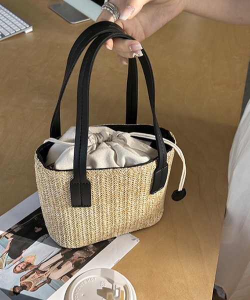 VIBGYOR(ヴィブジョー)の「Mignonjour/かご2wayバッグ M2384(かごバッグ・レディース・ブラウン/ベージュ/ブラック・FREE)」の2枚目の写真