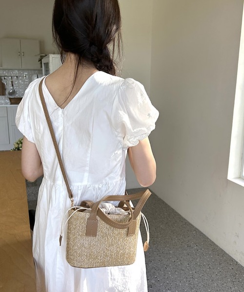 VIBGYOR(ヴィブジョー)の「Mignonjour/かご2wayバッグ M2384(かごバッグ・レディース・ブラウン/ベージュ/ブラック・FREE)」の13枚目の写真