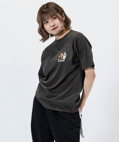 JOHN'S CLOSET(ジョンズクローゼット)の「【t】〔神保町にゃんこ堂〕ワンポイント刺繍/両面プリント 半袖Tシャツ(Tシャツ/カットソー・メンズ・ブラック系2/ネイビー系2/ホワイト系1/ホワイト系2/ブラック系1/ネイビー系1・LARGE/MEDIUM)」の14枚目の写真