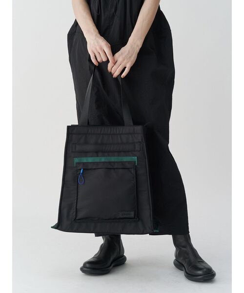 UN3D.(アンスリード)トラピーズナイロンバッグ WEB限定】TRAPEZE NYLON BAG / トラピーズナイロンバッグ
