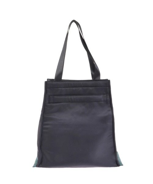 UN3D.（アンスリード）の「【WEB限定】TRAPEZE NYLON BAG / トラピーズナイロンバッグ（トートバッグ・レディース・ベージュ/ブラック・FREE）」の15枚目の写真