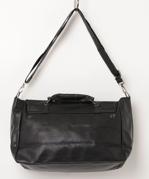 NOVESSEL（ノベセル）の「A'GEM/9 × .kom『NOVESSEL/ノベセル』スカルデザインスタッズショルダーバッグ（ショルダーバッグ・レディース・ブラック・FREE）」の3枚目の写真