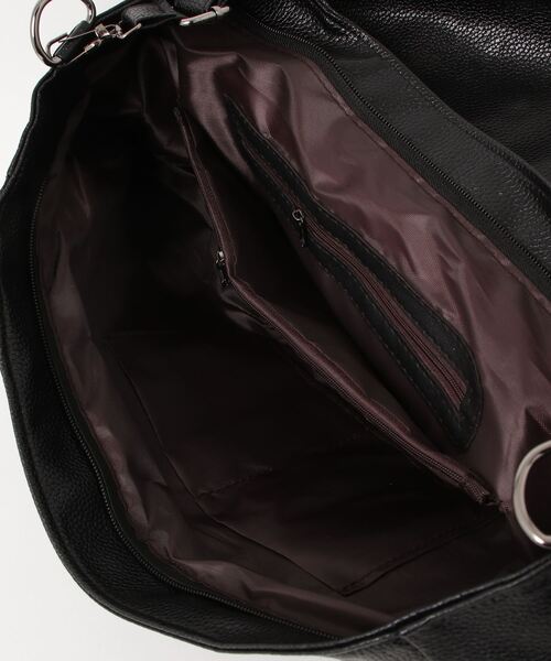 NOVESSEL（ノベセル）の「A'GEM/9 × .kom『NOVESSEL/ノベセル』スカルデザインスタッズショルダーバッグ（ショルダーバッグ・レディース・ブラック・FREE）」の5枚目の写真