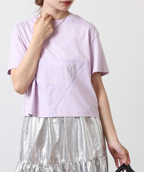 Guess(ゲス)の「GUESS ADELE CROP T-SHIRT TEEシャツ(Tシャツ/カットソー・レディース・ブラック/ライトパープル/グリーン/ピンク・S/M)」の5枚目の写真