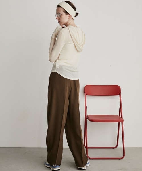 Auntie Rosa Holiday(アンティローザホリデー)の「ヘンリーネックフーディートップス(Tシャツ/カットソー・レディース・杢グレー/その他/アイボリー・FREE)」の11枚目の写真