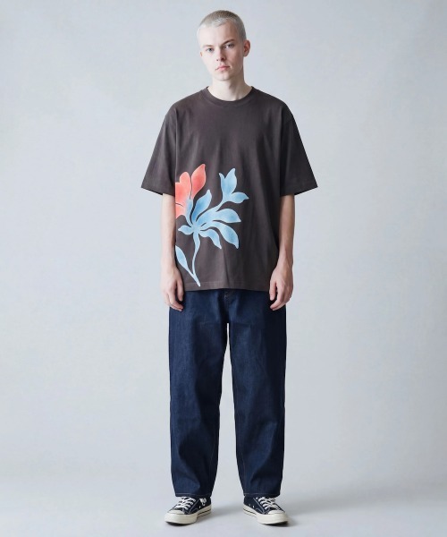 rehacer(レアセル)の「rehacer : Petal Haze Relax Fit T-shirt / ペタルヘイズ リラックス フィットTシャツ(Tシャツ/カットソー・メンズ・ブルー/ホワイト/スミクロ・LARGE/X-LARGE/SMALL/MEDIUM)」の16枚目の写真