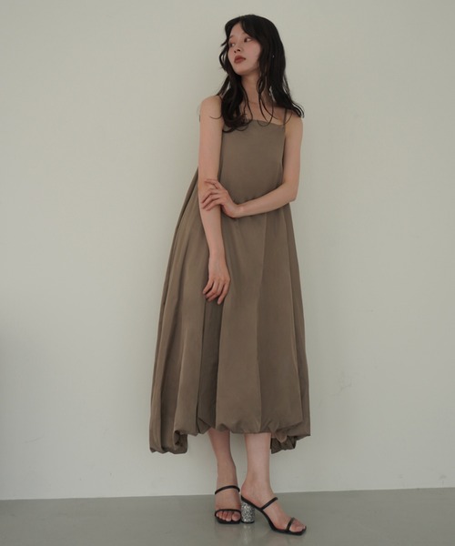セール】バックベルトバルーンロングワンピース（ワンピース）｜EIMY