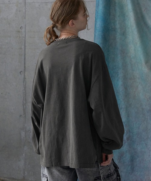 SERACE(セラス)の「【SERACE】Vintage design loose pigment flower embroidery long tee / ヴィンテージデザインルーズピグメントフラワー刺繍ロンT(Tシャツ/カットソー・メンズ・ブラック/ブルー/グレー・S/M/L)」の22枚目の写真