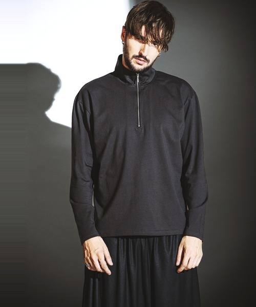 NO ID.(ノーアイディ)の「【NO ID.】Half Zip Big Pullover / ハーフ ジップ ビッグ プルオーバー(ポロシャツ・メンズ・ブラック/グレー/ホワイト・1/2)」の19枚目の写真