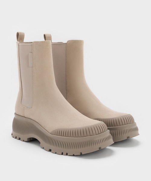CHARLES & KEITH（チャールズ & キース）の「Darra ダラ リジッドソールチェルシーブーツ（ブーツ・レディース・ブラック/バーガンディー/ベージュ・24.5cm/23.5cm/23cm/22.5cm/26.5cm/25.5cm/25cm）」の14枚目の写真