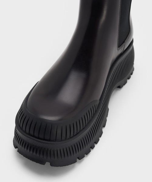 CHARLES & KEITH（チャールズ & キース）の「Darra ダラ リジッドソールチェルシーブーツ（ブーツ・レディース・ブラック/バーガンディー/ベージュ・24.5cm/23.5cm/23cm/22.5cm/26.5cm/25.5cm/25cm）」の10枚目の写真