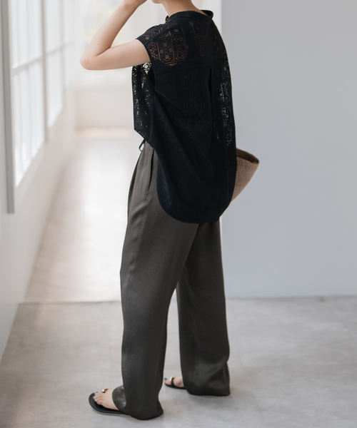 Spick & Span(スピックアンドスパン)の「《WEB限定 / 追加》ワッシャーサテンイージーパンツ(その他パンツ・レディース・ブラック/チャコールグレー・40/38/36)」の13枚目の写真