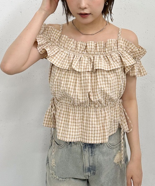 archives（アルシーヴ）の「チェックフリルオフショルブラウス（シャツ/ブラウス・レディース・オフホワイト/ブラック/ベージュ・MEDIUM）」の22枚目の写真