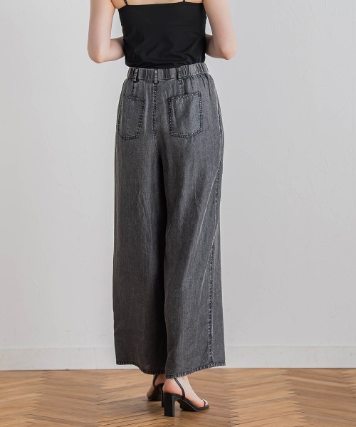 Droite lautreamont（ドロワットロートレアモン）の「バイオシルクパウダー加工ワイドパンツ≪洗濯機で洗える≫（デニムパンツ・レディース・ブラック/ブルー・S/M）」の4枚目の写真