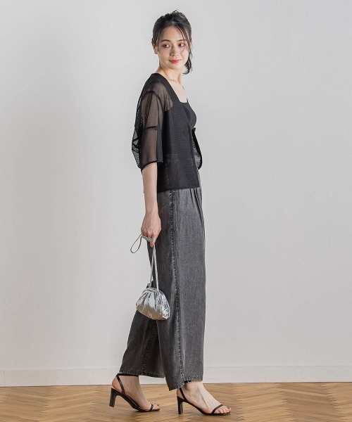 Droite lautreamont（ドロワットロートレアモン）の「バイオシルクパウダー加工ワイドパンツ≪洗濯機で洗える≫（デニムパンツ・レディース・ブラック/ブルー・S/M）」の15枚目の写真