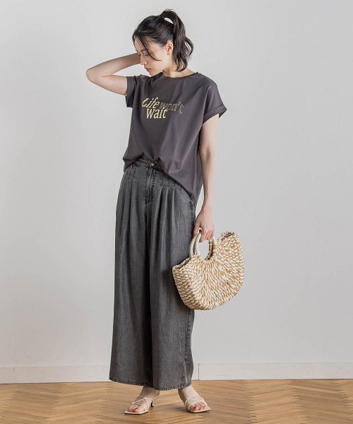 Droite lautreamont（ドロワットロートレアモン）の「バイオシルクパウダー加工ワイドパンツ≪洗濯機で洗える≫（デニムパンツ・レディース・ブラック/ブルー・S/M）」の7枚目の写真