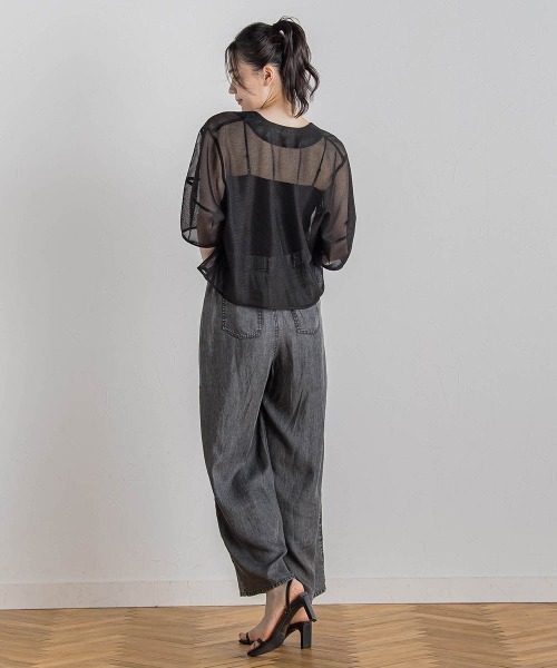 Droite lautreamont（ドロワットロートレアモン）の「バイオシルクパウダー加工ワイドパンツ≪洗濯機で洗える≫（デニムパンツ・レディース・ブラック/ブルー・S/M）」の14枚目の写真