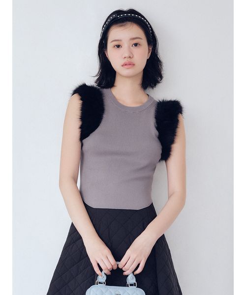 FURFUR(ファーファー)の「エコファースリーブニットトップス(ニット/セーター・レディース・ホワイト/ピンク/チャコールグレー・F)」の13枚目の写真