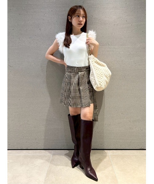 FURFUR(ファーファー)の「エコファースリーブニットトップス(ニット/セーター・レディース・ホワイト/ピンク/チャコールグレー・F)」の11枚目の写真