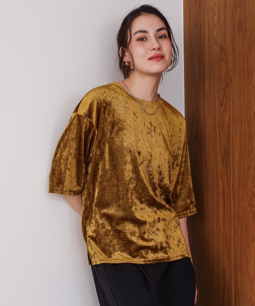 Bou Jeloud(ブージュルード)の「シアーベロア五分袖Tシャツ(Tシャツ/カットソー・レディース・ブラウン/マスタード/オフホワイト/ブラック・38)」の1枚目の写真