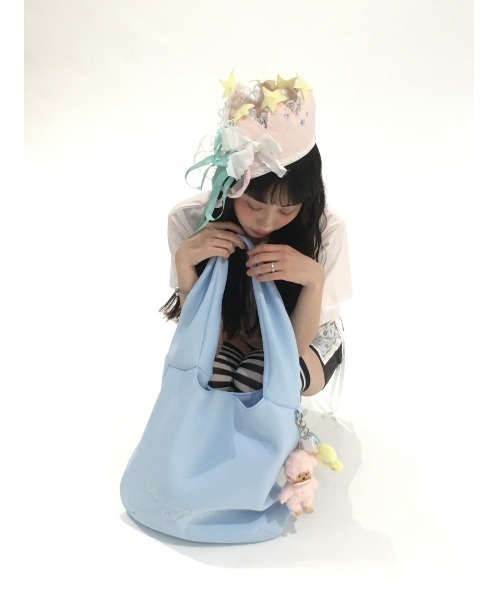 Smyeon（スミョン）の「Soft embroidery shoulder bag/ソフトタッチ