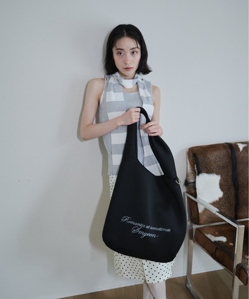 smyeon ソフトタッチ刺繍ショルダーバッグ Soft embroidery shoulder bag/ソフトタッチ刺繍ショルダーバッグ