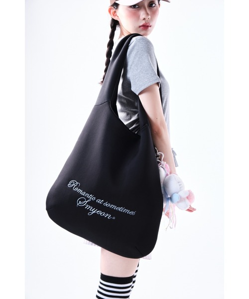 Soft embroidery shoulder bag/ソフトタッチ刺繍ショルダーバッグ