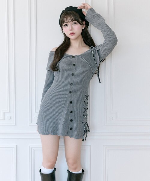 OLIVE des OLIVE(オリーブデオリーブ)の「【Belle Charme】レースアップオフショルニットワンピ(ワンピース・レディース・チャコールグレー/ブラック/オフホワイト・FREE)」の18枚目の写真