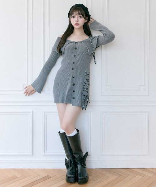 OLIVE des OLIVE(オリーブデオリーブ)の「【Belle Charme】レースアップオフショルニットワンピ(ワンピース・レディース・チャコールグレー/ブラック/オフホワイト・FREE)」の20枚目の写真
