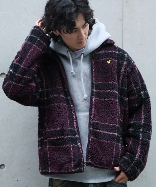 LYLE&SCOTT(ライルアンドスコット)の「【LYLE&SCOTT/ライルアンドスコット】 ボアフリース スタンドカラー ジップアップブルゾン(ブルゾン・メンズ・ベージュ/ネイビー/ブラック/ワイン・M/LL/L)」の4枚目の写真