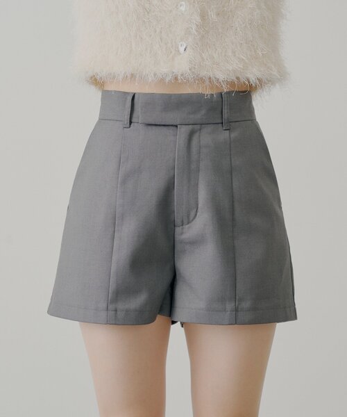 Chico(チコ)の「バックネームショートパンツ(その他パンツ・レディース・グレー系その他2/ブラック/グレー・FREE)」の8枚目の写真