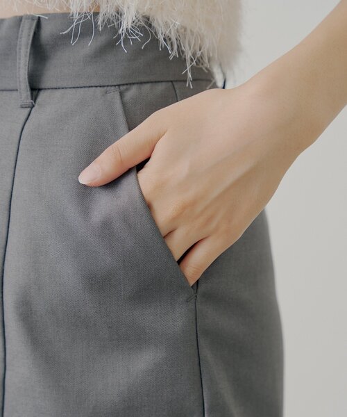 Chico(チコ)の「バックネームショートパンツ(その他パンツ・レディース・グレー系その他2/ブラック/グレー・FREE)」の14枚目の写真