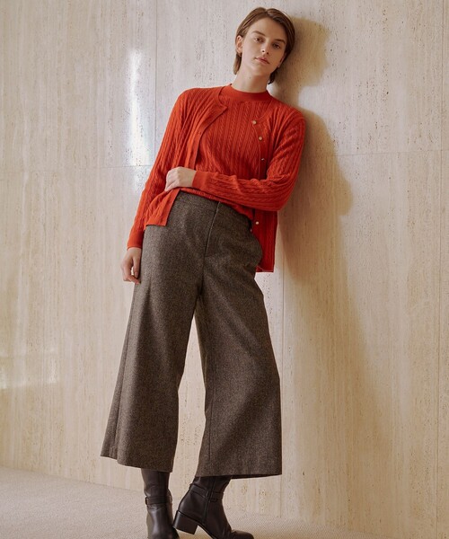 J.PRESS(ジェイプレス)の「ラメツイード クロップド パンツ(その他パンツ・レディース・ベージュ系/ブラウン系/グレー系・13/11/9/7)」の4枚目の写真