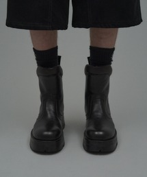 onegravity（ワングラビティ）の「onegravity / TATSUYAOCONOGI バックジップブーツ（スニーカー）」