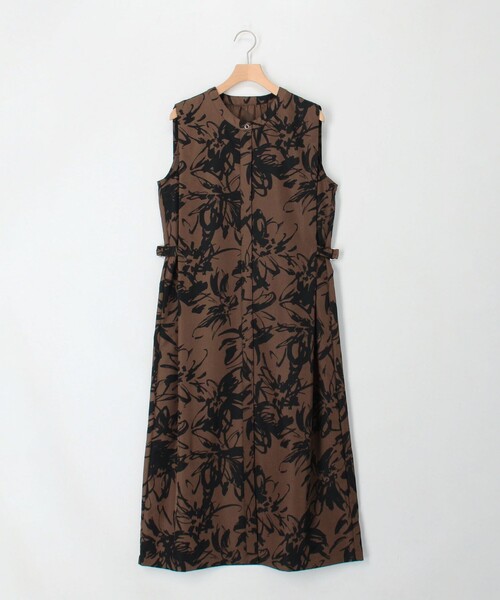 MICO COULIER(ミコクリエ)の「ビックフラワープリントワンピース(ワンピース・レディース・ホワイト系その他4/ベージュ系その他3/ブラック系その他3・38)」の15枚目の写真