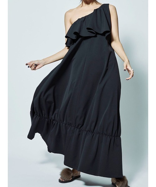 mikomori（ミコモリ）の「ONESHOULDER MAXI OP（ワンピース・レディース・ブラック・FREE）」の9枚目の写真